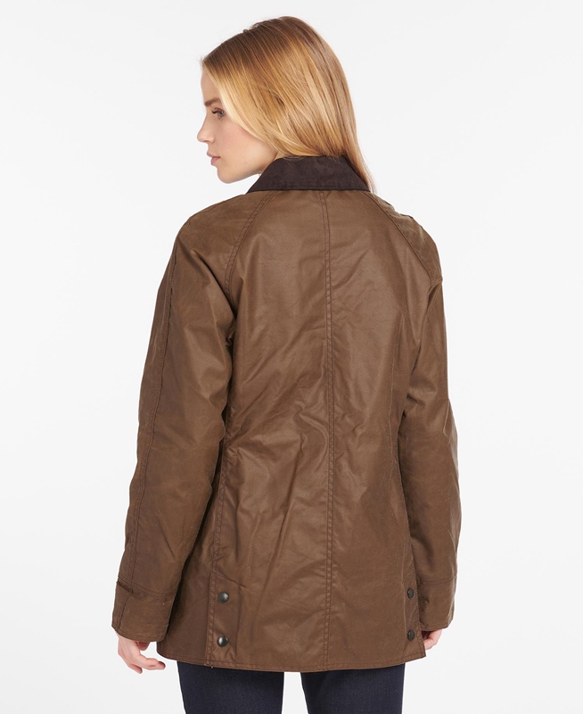 Brown Barbour Beadnell® Women's Waxed Jackets | IEFP-85206