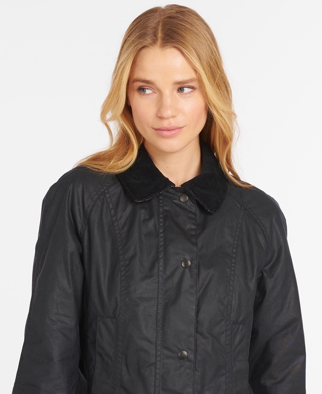 Navy Barbour Beadnell® Women's Waxed Jackets | MOAP-84620