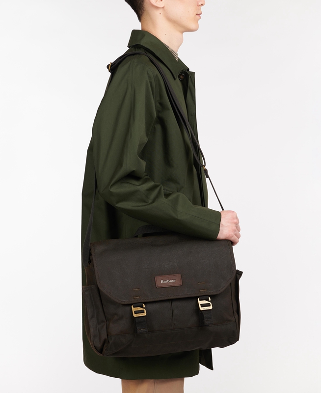 Olive Barbour Essential Wax Messenger Men's Bags | TMDG-35948